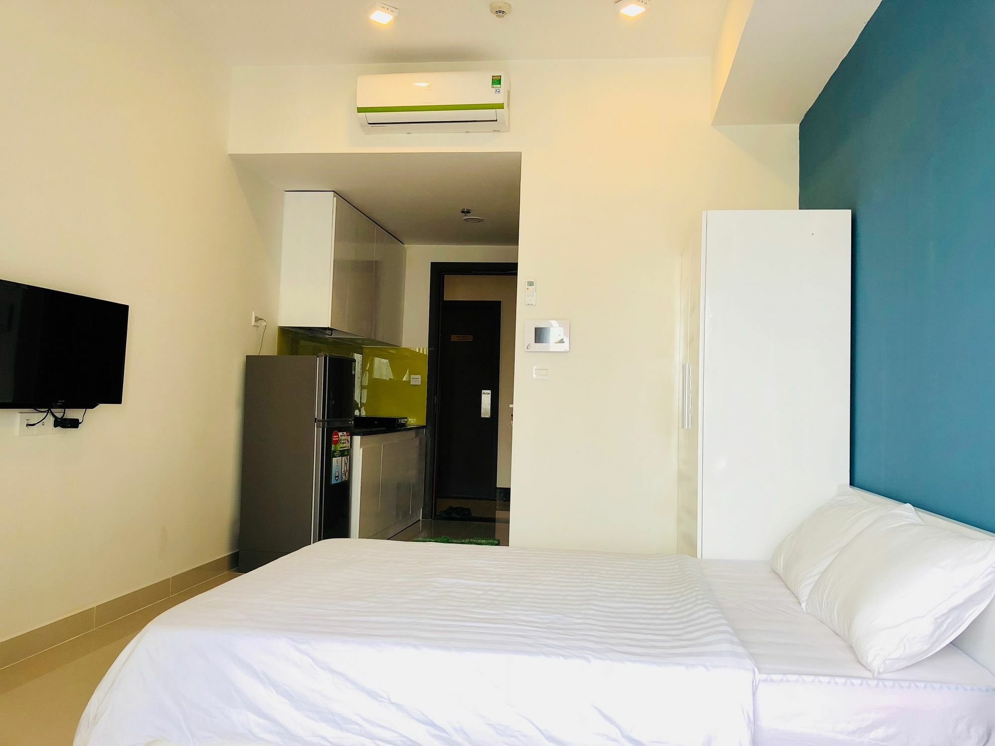 Vitamin Smiles Rivergate Ho Chi Minh City Exterior photo